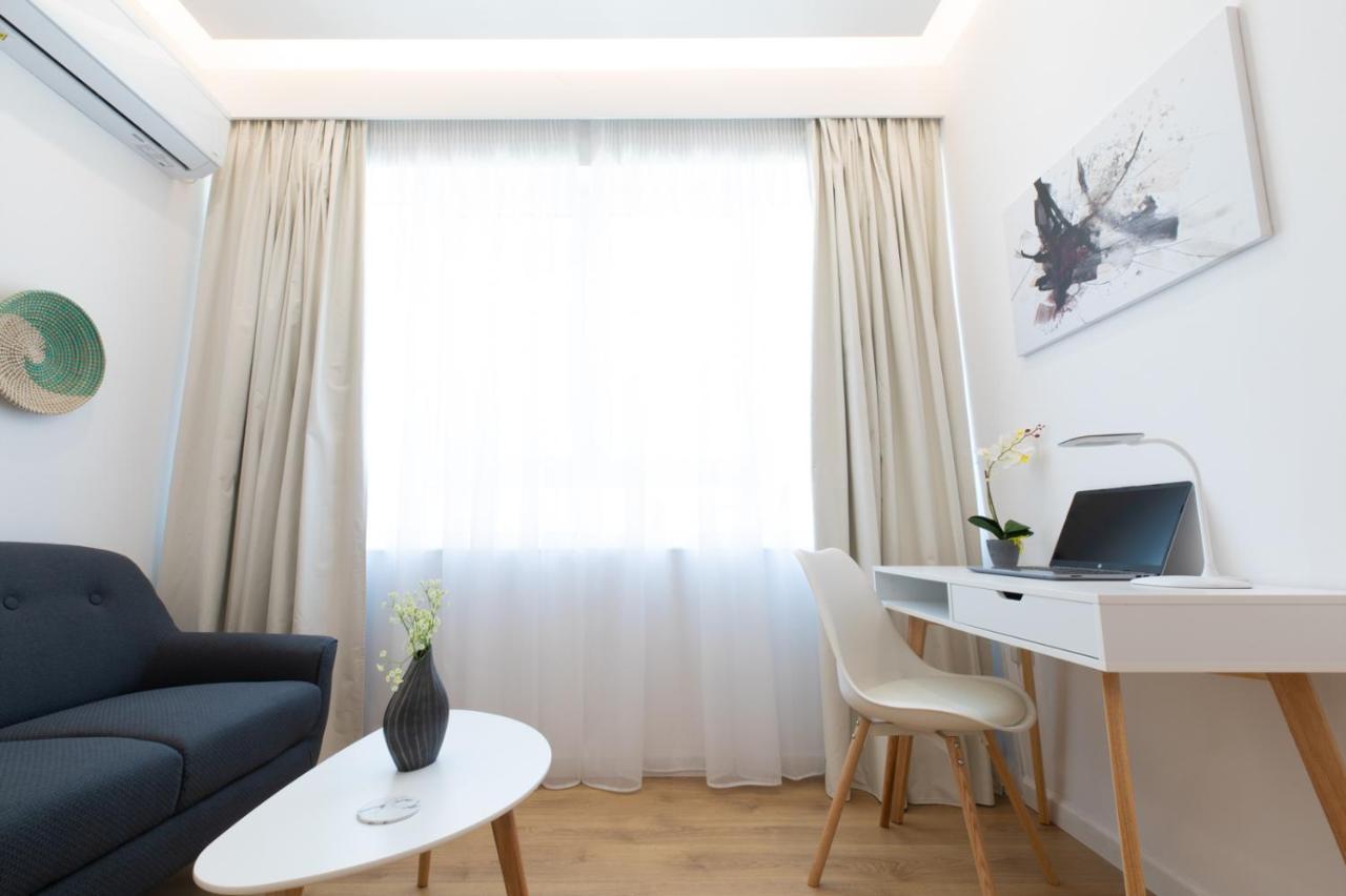 Minimal Apartment In Plaka Atene Esterno foto