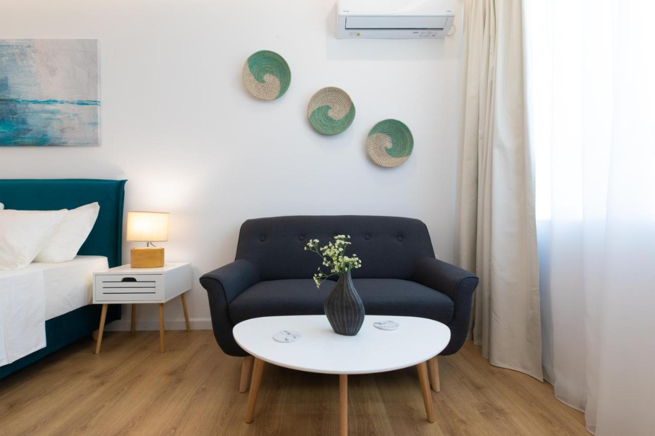 Minimal Apartment In Plaka Atene Esterno foto